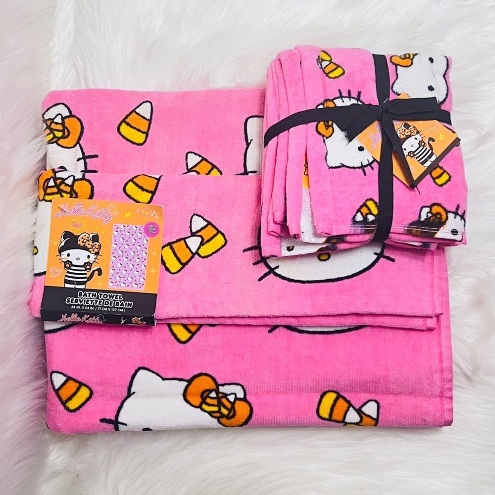 Hello Kitty Towel Set